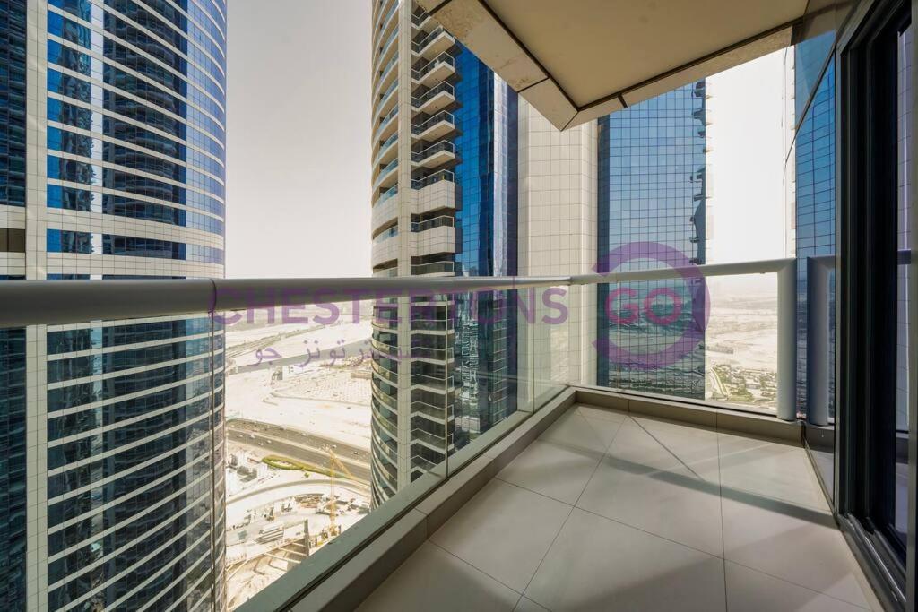 Chestertons Go - Damac Paramount Towers - Business Bay Apartment Dubai Luaran gambar